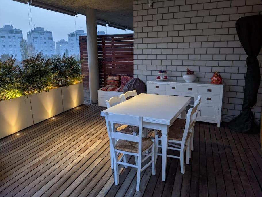 Appartamento Vista San Luca Con Terrazza Panoramica Bolonha Exterior foto